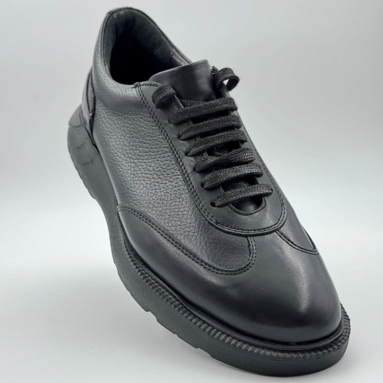 کفش مردانه کد 1720 رنگ مشکي سايز 43