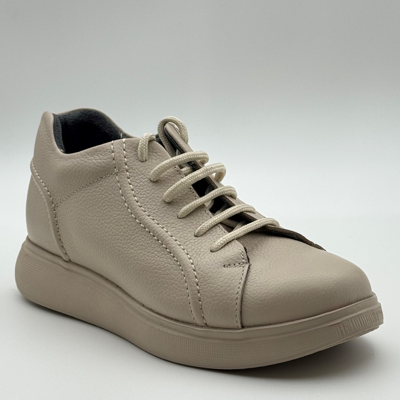 کفش زنانه کد 2026 رنگ کرم سايز 38