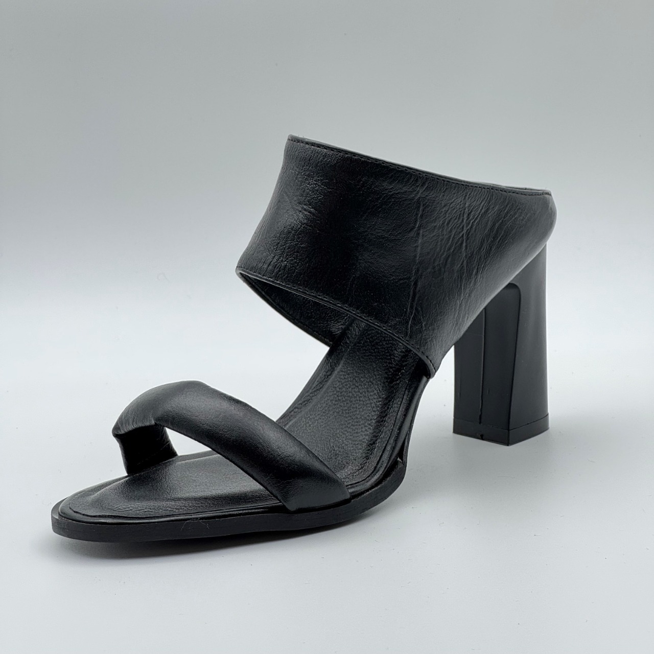 کفش زنانه کد النا رنگ مشکي سايز 40