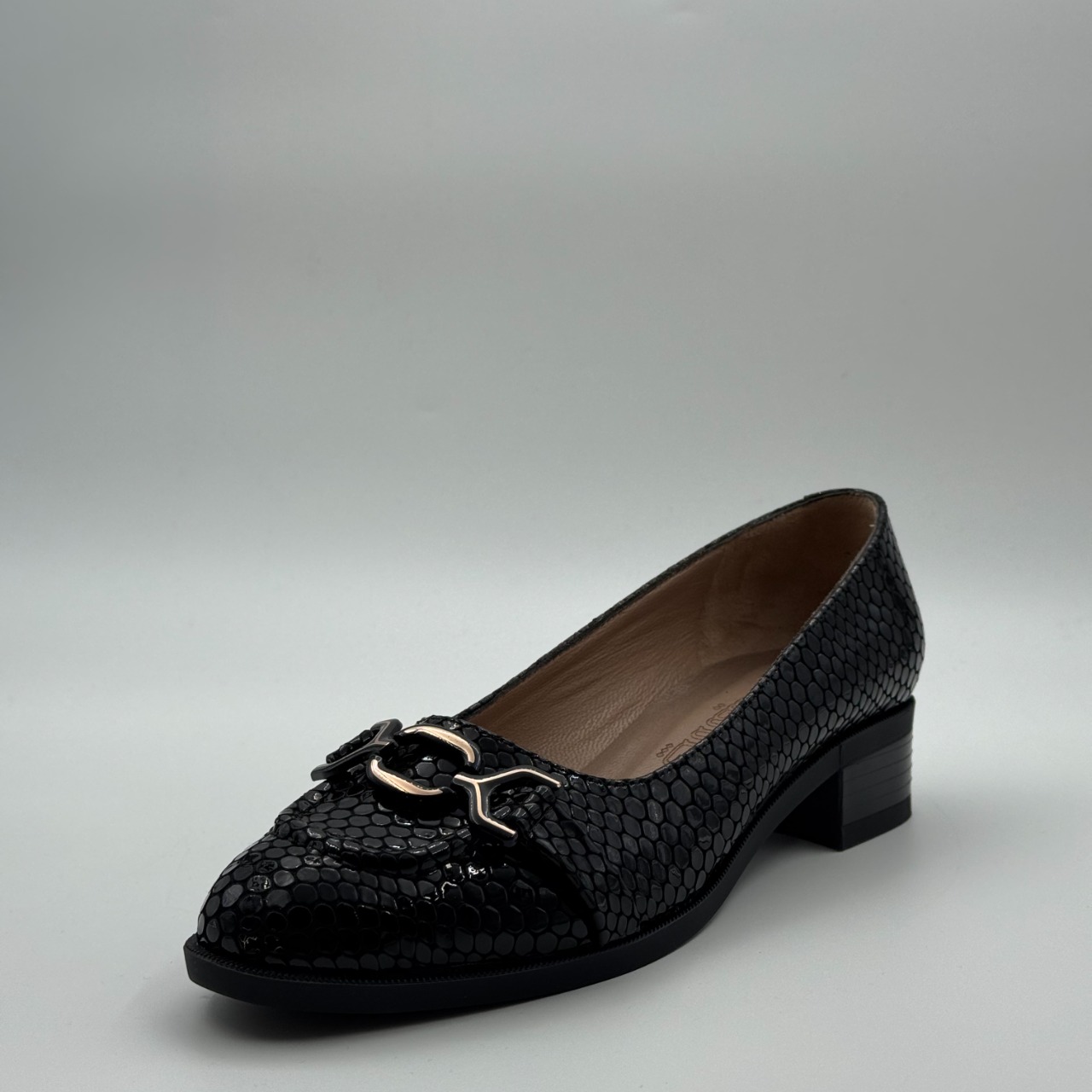 کفش زنانه کد 11672 رنگ مشکي (ورني) سايز 39