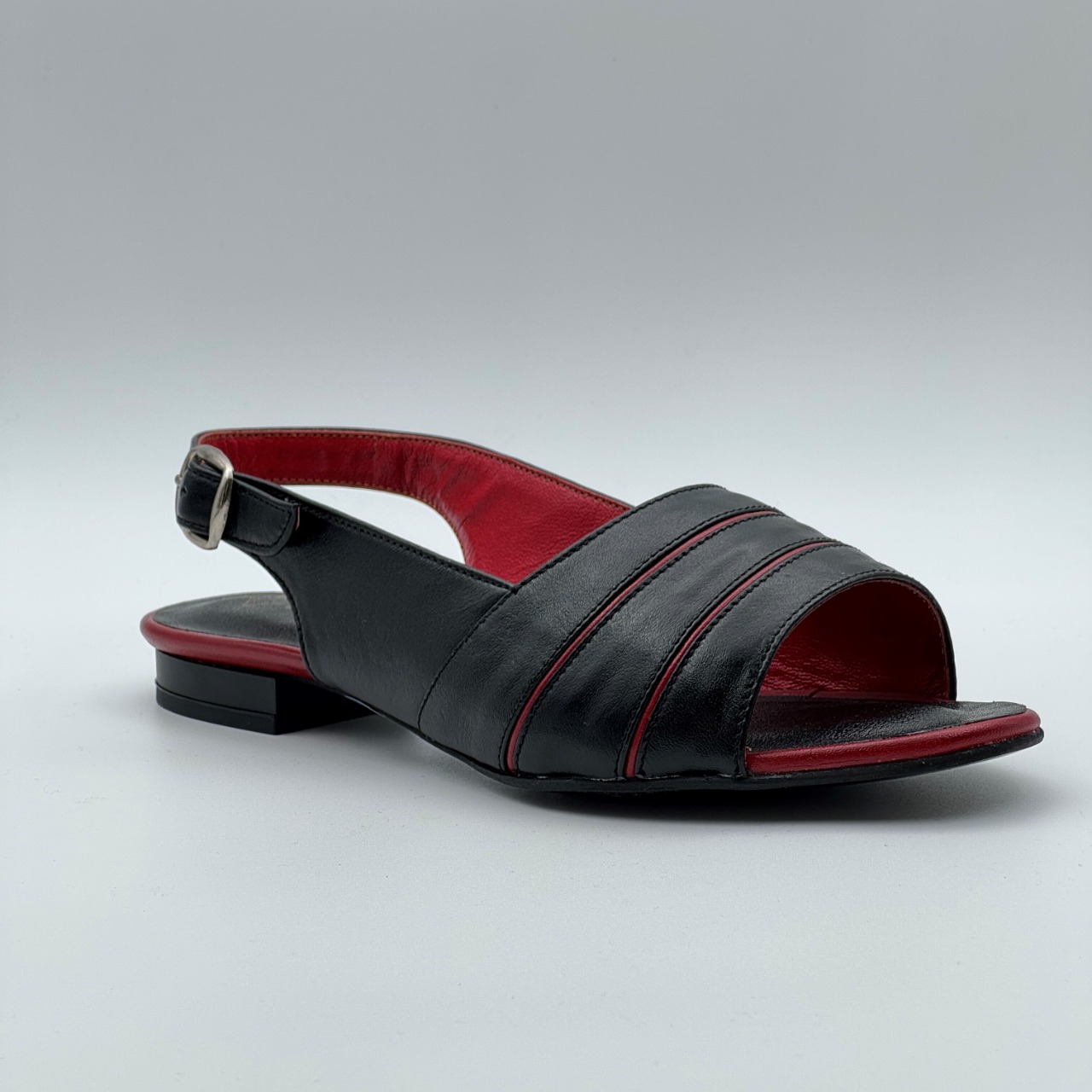 صندل زنانه کد زيبا رنگ مشکی سايز 40