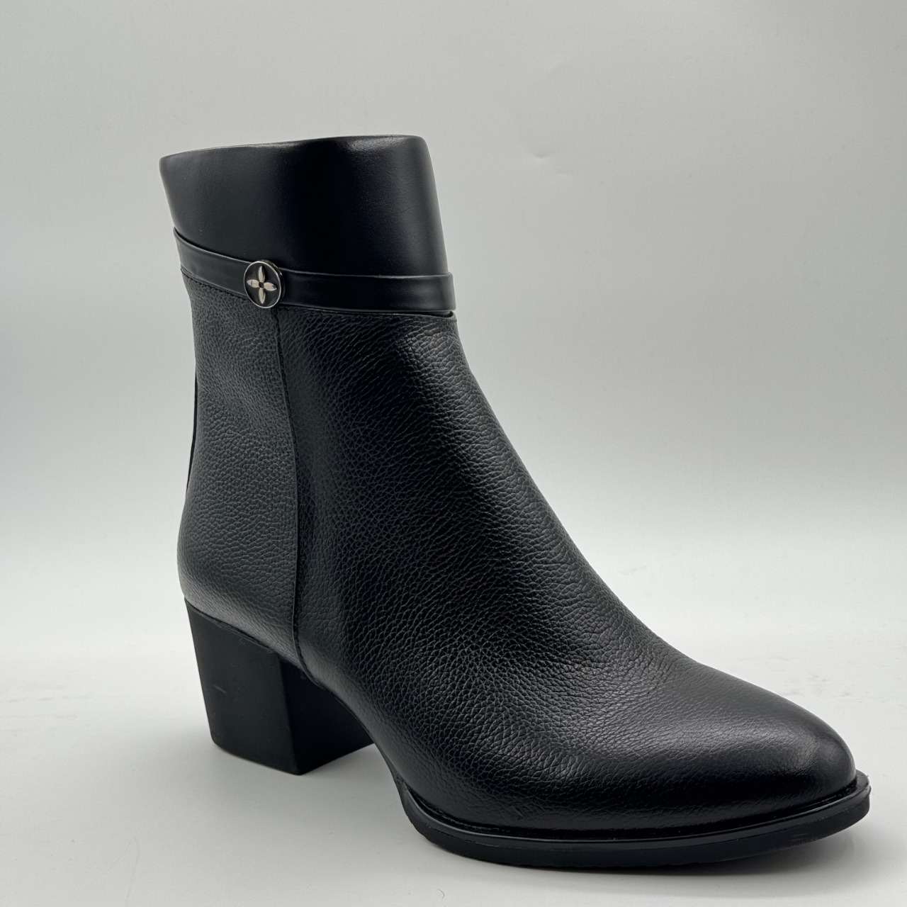 بوت زنانه کد 521 رنگ مشکي سايز 38